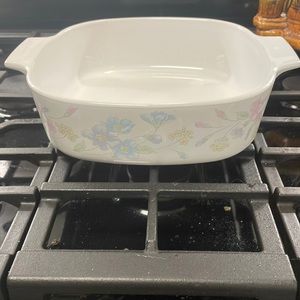 Vintage Corningware 2L casserole EUC!